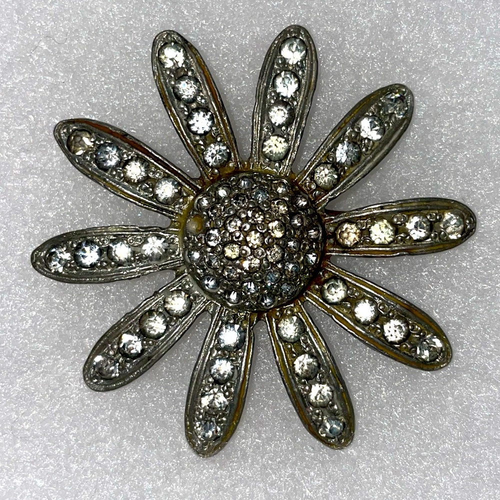 Signed Arlene Pavé Set Rhinestone & Sterling Silver Large Daisy 2” Brooch